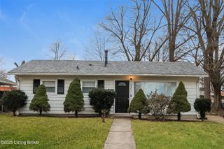 5806 Alanadale Dr, Louisville, KY 40272