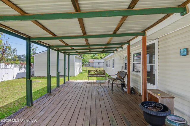 3214 Wesley Street, Pascagoula, MS 39567