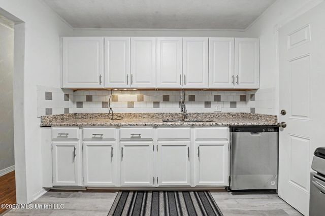 3214 Wesley Street, Pascagoula, MS 39567