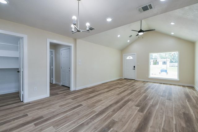 18715 Ratho Court, Conroe, TX 77306