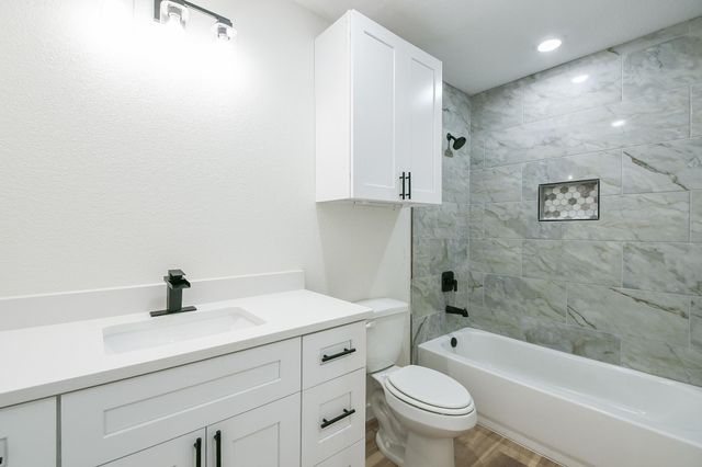 18715 Ratho Court, Conroe, TX 77306