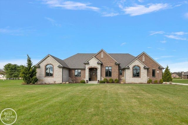 69211 Meadowbrook Lane, Bruce Twp, MI 48065