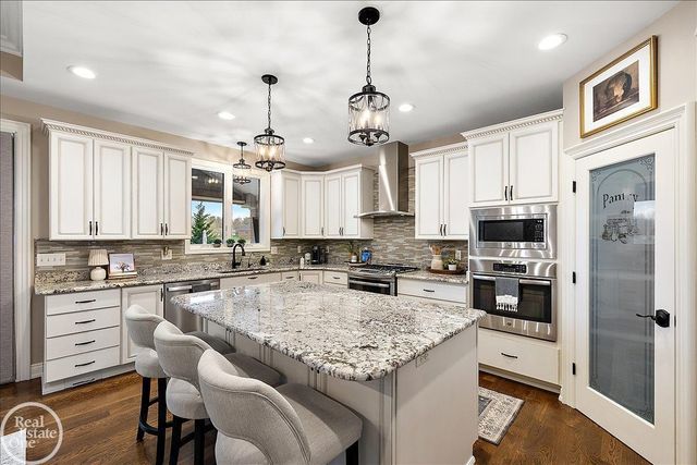 69211 Meadowbrook Lane, Bruce Twp, MI 48065