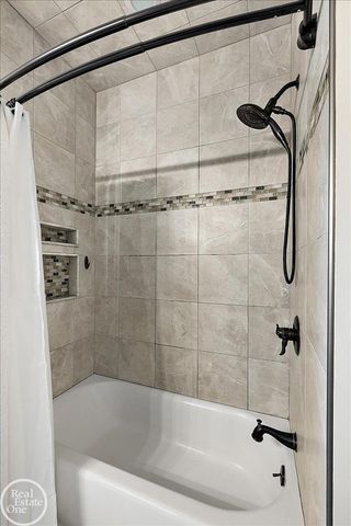 69211 Meadowbrook Lane, Bruce Twp, MI 48065