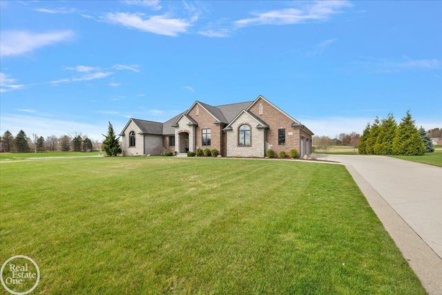 69211 Meadowbrook Lane, Bruce Twp, MI 48065