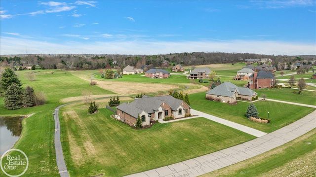 69211 Meadowbrook Lane, Bruce Twp, MI 48065