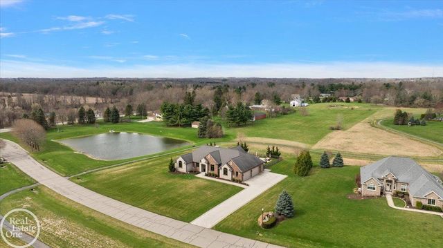 69211 Meadowbrook Lane, Bruce Twp, MI 48065