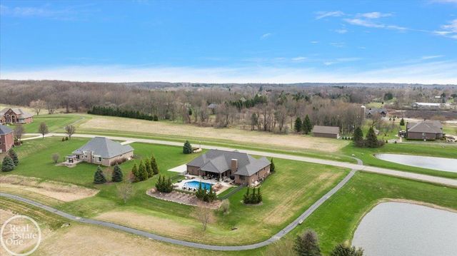 69211 Meadowbrook Lane, Bruce Twp, MI 48065