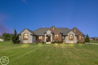 69211 Meadowbrook Lane, Bruce Twp, MI 48065