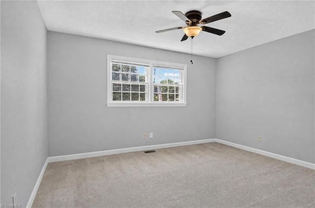 1251 Union Cross Road, Kernersville, NC 27284
