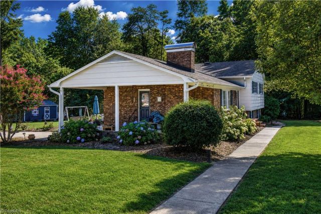 1251 Union Cross Road, Kernersville, NC 27284