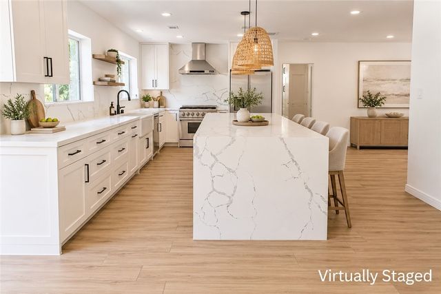 16633 Oak View Drive, Encino, CA 91436