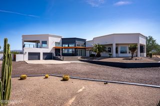 9725 N Linda Vista Place, Tucson, AZ 85742
