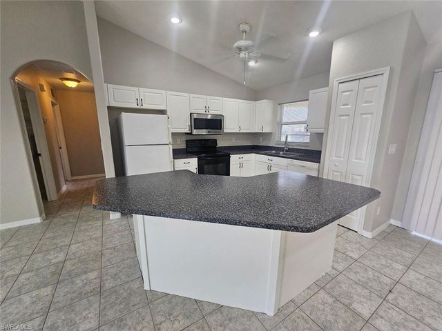 1144 NW 5th PL, Cape Coral, FL 33993