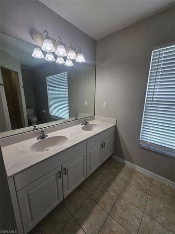1144 NW 5th PL, Cape Coral, FL 33993