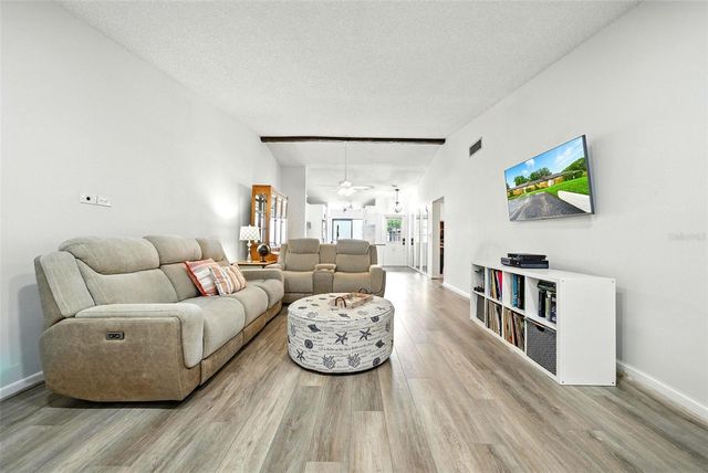 1725 PINE RIDGE WAY E 518E, Palm Harbor, FL 34684