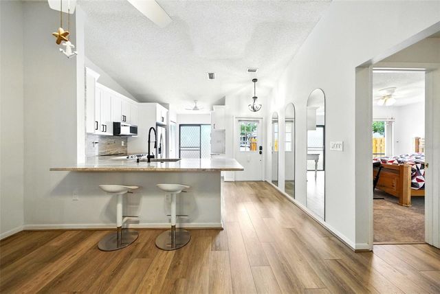 1725 PINE RIDGE WAY E 518E, Palm Harbor, FL 34684