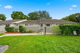 1725 PINE RIDGE WAY E 518E, Palm Harbor, FL 34684