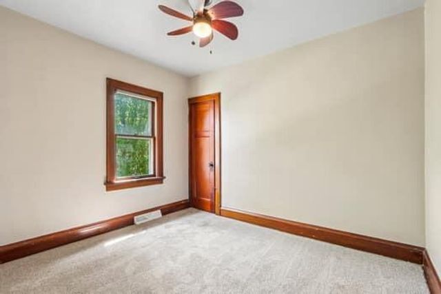 7631 W Center STREET, Milwaukee, WI 53222