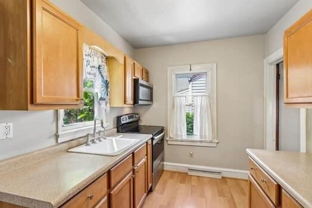 7631 W Center STREET, Milwaukee, WI 53222