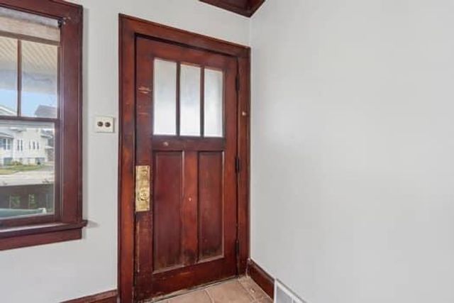 7631 W Center STREET, Milwaukee, WI 53222