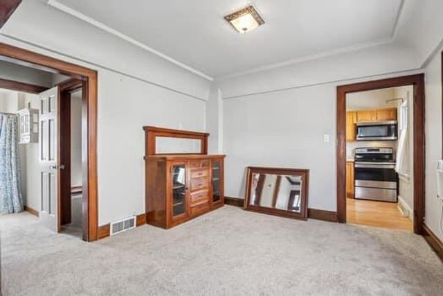 7631 W Center STREET, Milwaukee, WI 53222