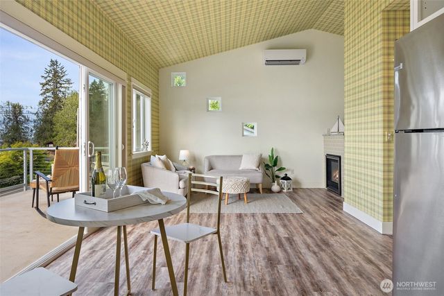 13320 E State Route 106, Belfair, WA 98528