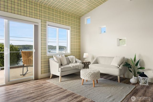 13320 E State Route 106, Belfair, WA 98528