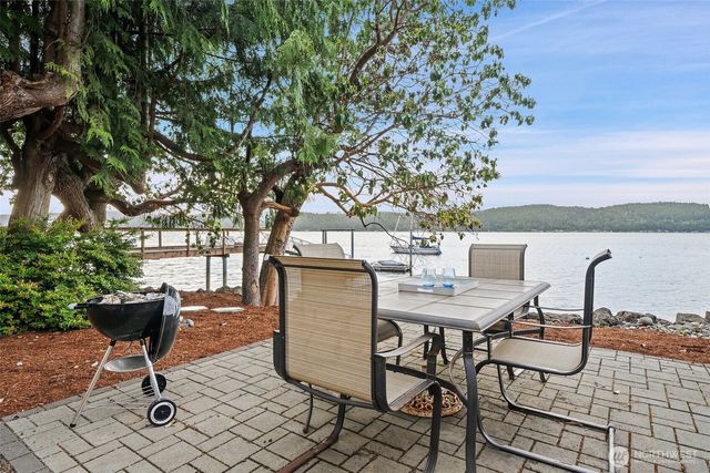 13320 E State Route 106, Belfair, WA 98528