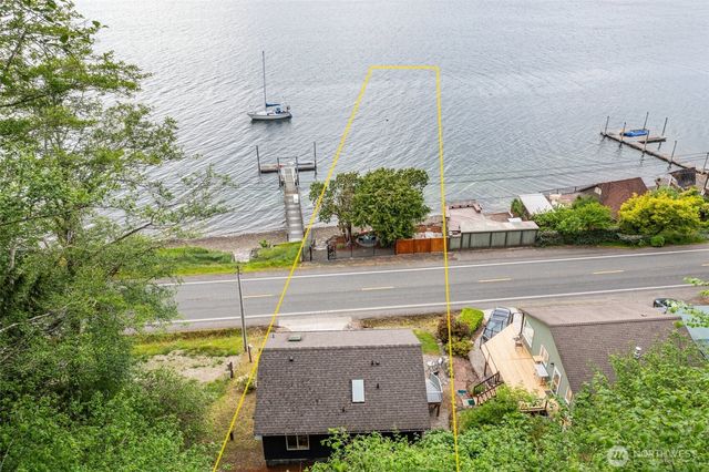 13320 E State Route 106, Belfair, WA 98528