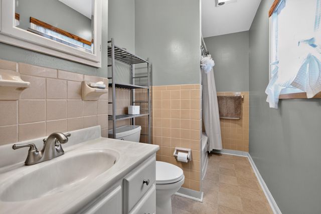 115 Cherry Road Court, Berea, KY 40403