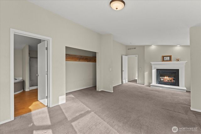 11652 State Route 525, Clinton, WA 98236