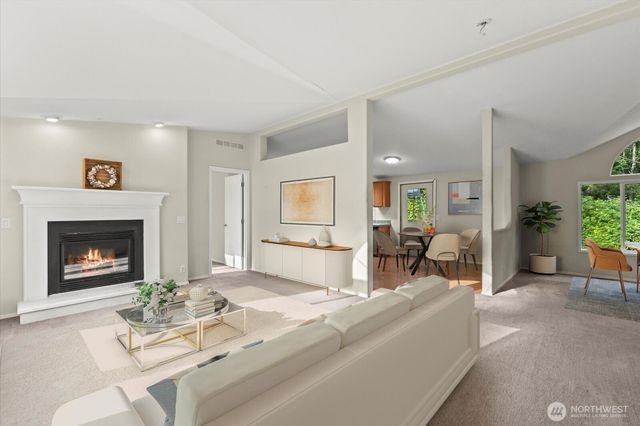 11652 State Route 525, Clinton, WA 98236