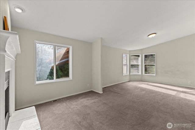 11652 State Route 525, Clinton, WA 98236