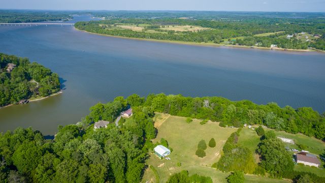 16624 N Star Cir, Bakewell, TN 37373
