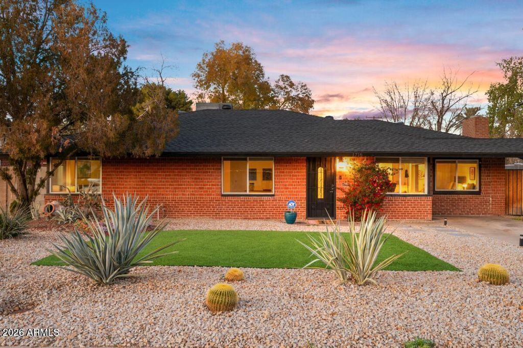 1716 W BERRIDGE Lane, Phoenix, AZ 85015 — exterior