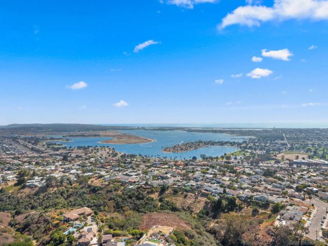 4810 Canyon View, San Diego, CA 92117