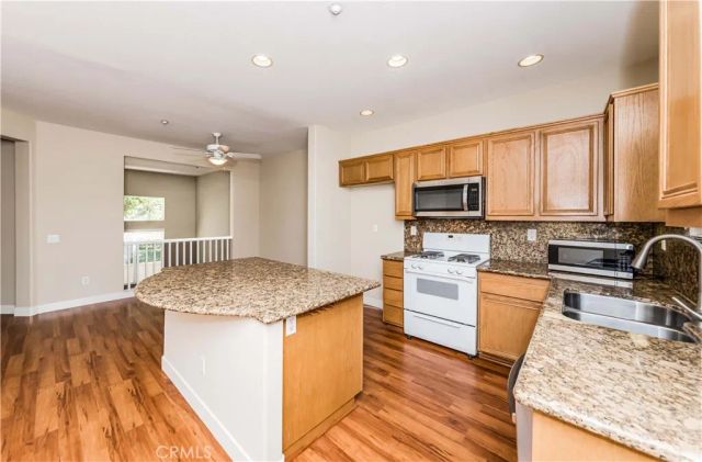 1314 Sheller Drive, Fullerton, CA 92833