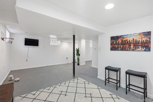 9586 Beaverland, Detroit, MI 48239