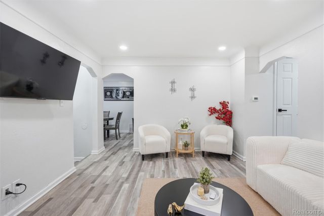 9586 Beaverland, Detroit, MI 48239