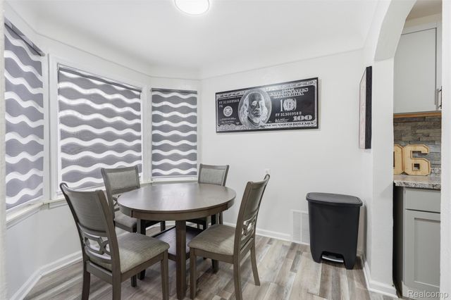 9586 Beaverland, Detroit, MI 48239