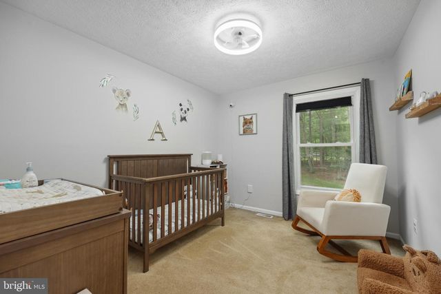8170 SINCLAIR MILL RD, Manassas, VA 20112
