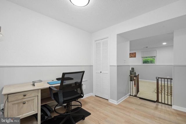 8170 SINCLAIR MILL RD, Manassas, VA 20112