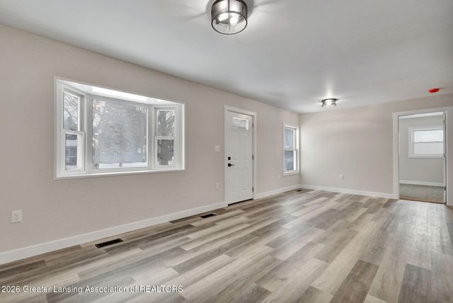 5641 Ashley Drive, Lansing, MI 48911