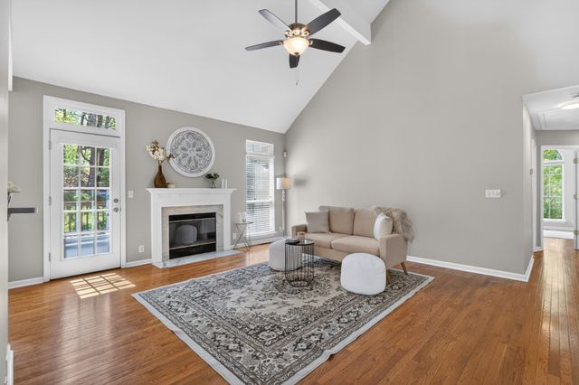 1705 S Bonham Ct, Old Hickory, TN 37138