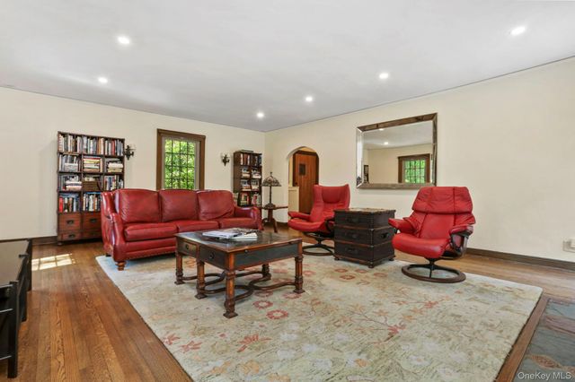 66 Caterson Terrace, Hartsdale, NY 10530