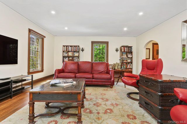 66 Caterson Terrace, Hartsdale, NY 10530