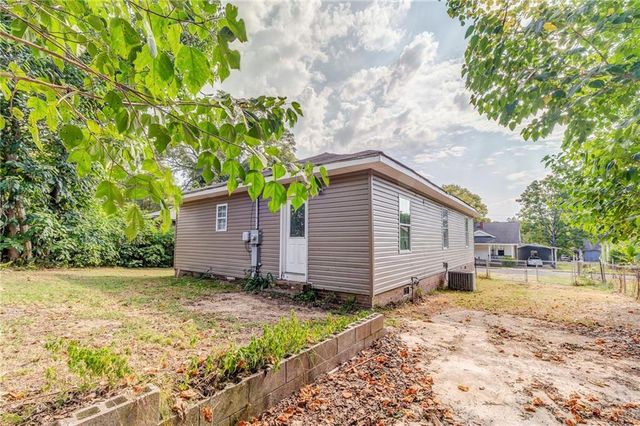 320 Shannon Street NE, Rome, GA 30161