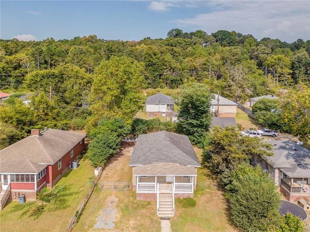 320 Shannon Street NE, Rome, GA 30161