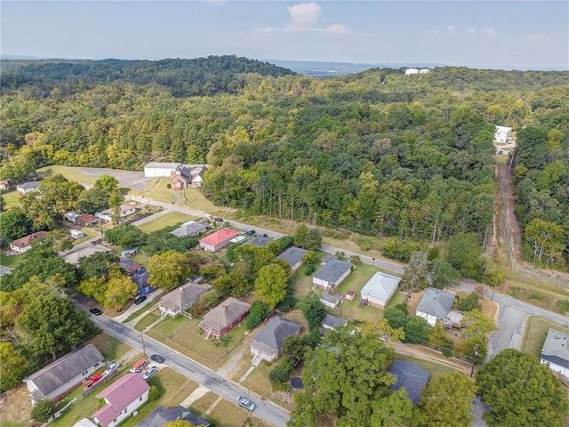 320 Shannon Street NE, Rome, GA 30161